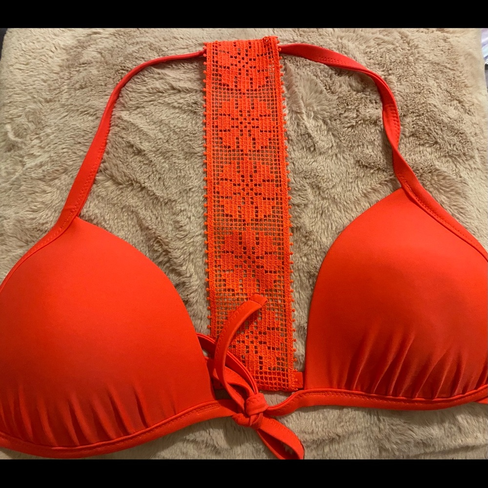 ONLY TRIED ON Aerie bikini top
